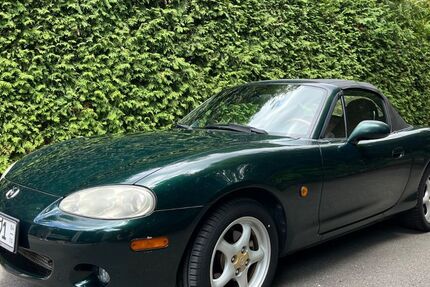 Mazda MX-5 90.500 km 5.900 &euro; Planegg 82152