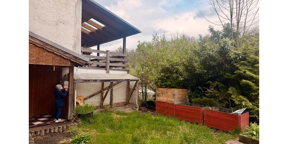 Reihenhaus München Schwabing-Freimann - 6 Zimmer, 145 m&sup2;, 249.000&euro; | Angebot:26283542