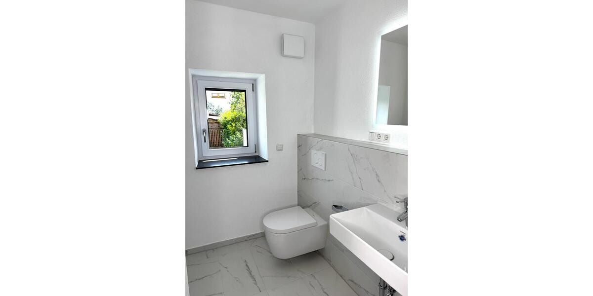 Terrassenwohnung Gilching - 2 Zimmer, 69 m&sup2;, 1.580&euro; | Angebot:25590811