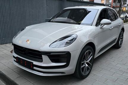 Porsche Macan 60.800 km 64.977 € München 80689