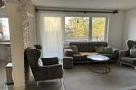 Moderne 2 Zimmer Wohnung + Tiefgarage, Loggia & Wellnessbereich