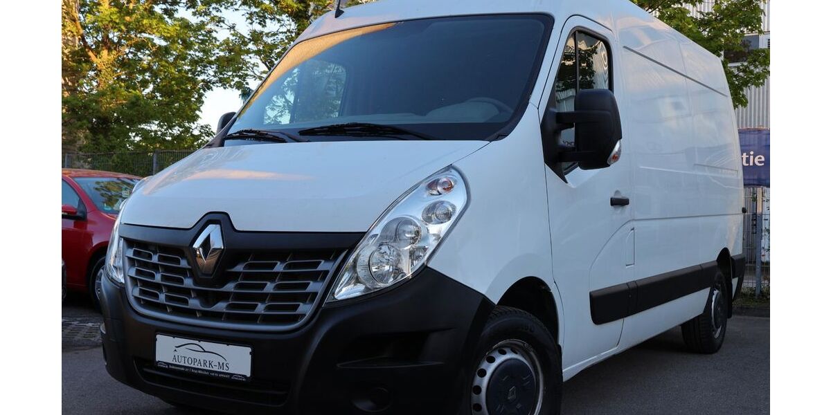 Renault Master 107.435 km 10.990 &euro; München 81243