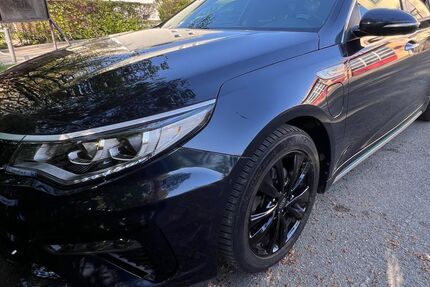 Kia Optima 74.500 km 15.900 &euro; Starnberg 82319