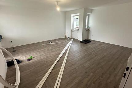 Mit Balkon! Frisch sanierte 3-Zimmer-Wohnung im grünen Gauting zimmer