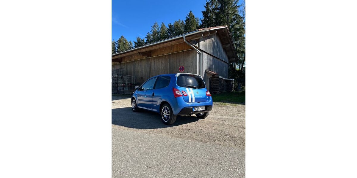Renault Twingo 84.800 km 4.599 € München 81669