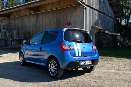 Renault Twingo 84.800 km 4.700 € München 81669