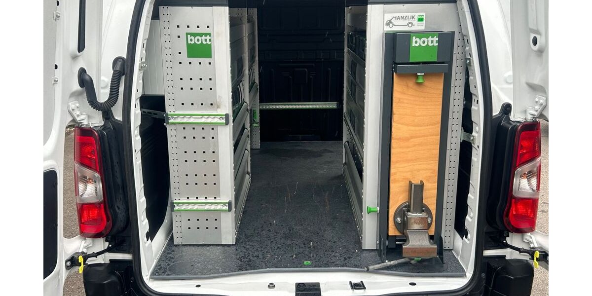 Peugeot Partner 71.020 km 13.990 &euro; München 81825