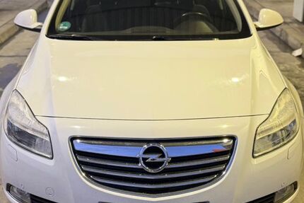 Opel Insignia 226.328 km 3.499 &euro; München 80809