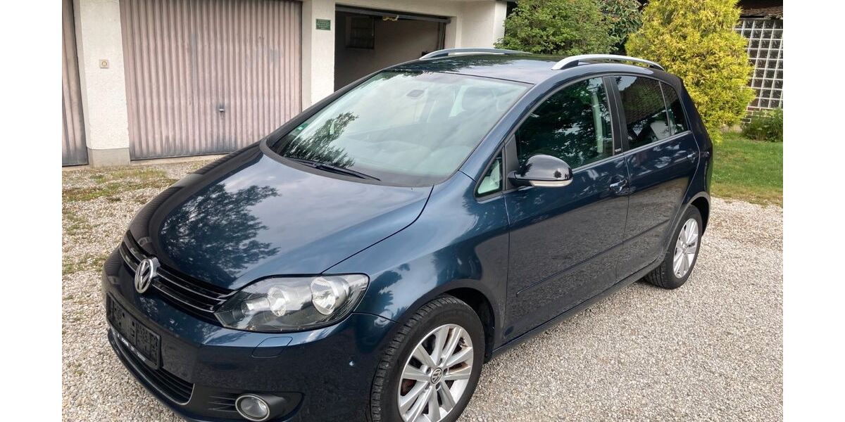 VW Golf 139.738 km 4.399 &euro; München 81739