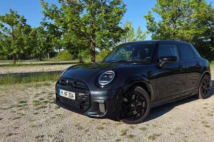 Mini Cooper S 15.000 km 34.400 &euro; München, Landeshauptstadt 80937
