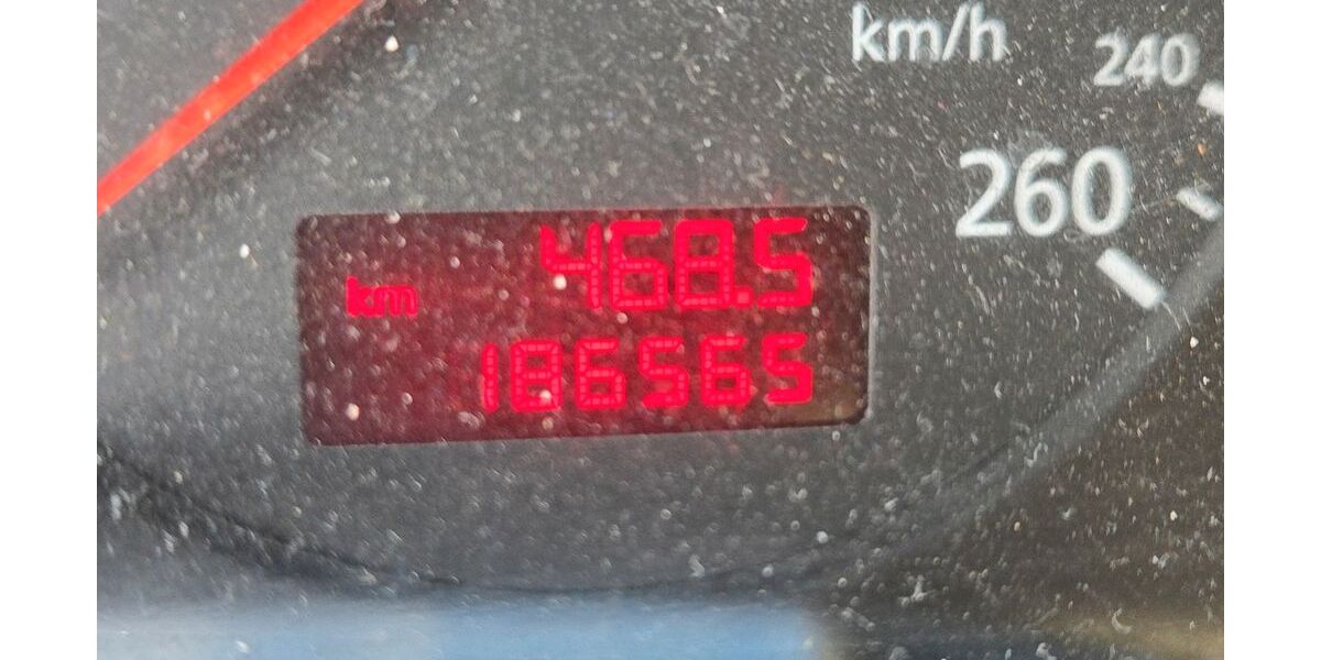 Audi A6 186.000 km 2.400 &euro; Brunnthal 85649