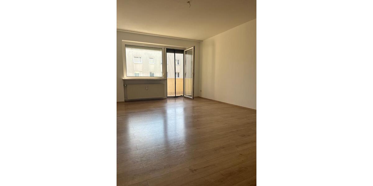 Etagenwohnung Fürstenfeldbruck - 3 Zimmer, 66 m&sup2;, 369.000&euro; | Angebot:25923745