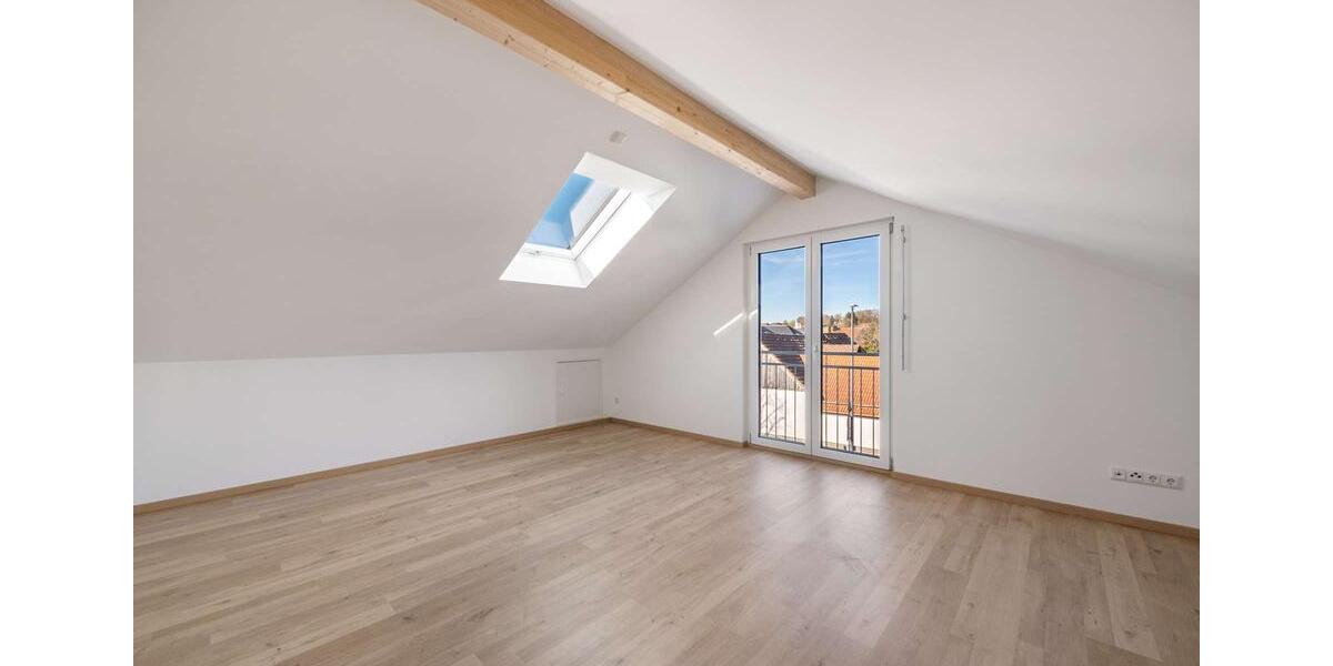 Doppelhaushälfte Gilching - 7 Zimmer, 201 m&sup2;, 3.700&euro; | Angebot:26283701
