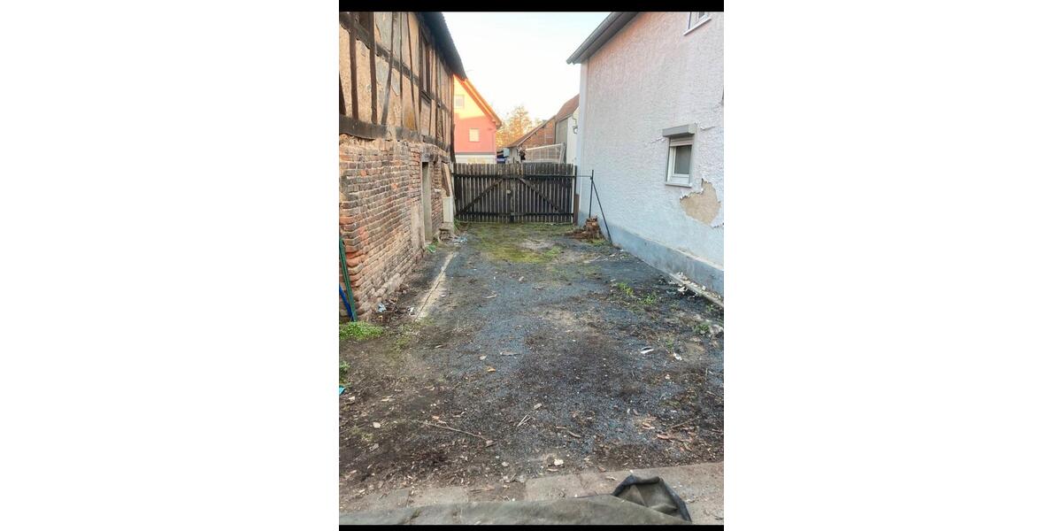 Einfamilienhaus Germering - 7 Zimmer, 204 m&sup2;, 99.900&euro; | Angebot:26616671