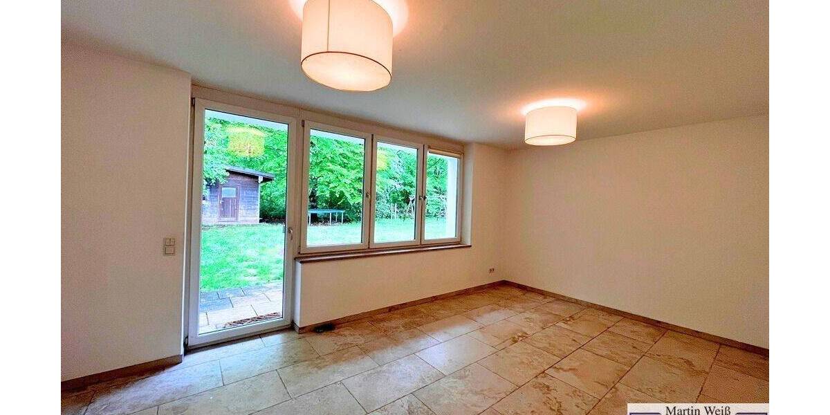 Bungalow Krailling - 5 Zimmer, 209 m&sup2;, 2.980&euro; | Angebot:26910533