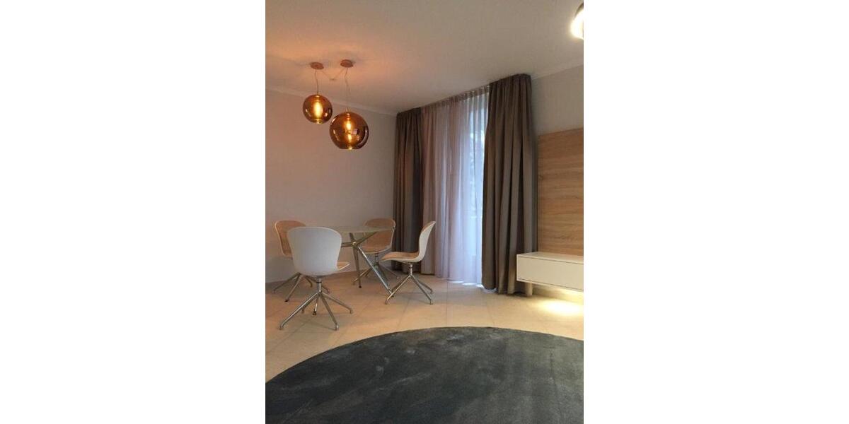 Etagenwohnung München Bogenhausen - 3 Zimmer, 101 m&sup2;, 2.450&euro; | Angebot:26556288