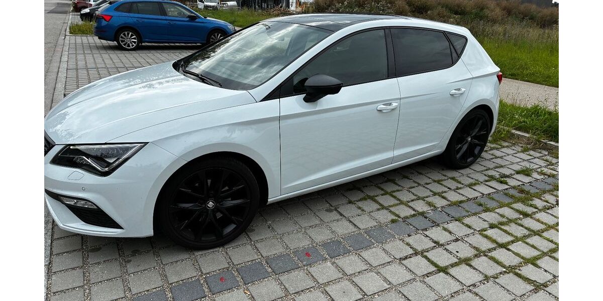 Seat Leon 43.000 km 18.500 &euro; Aying 85653