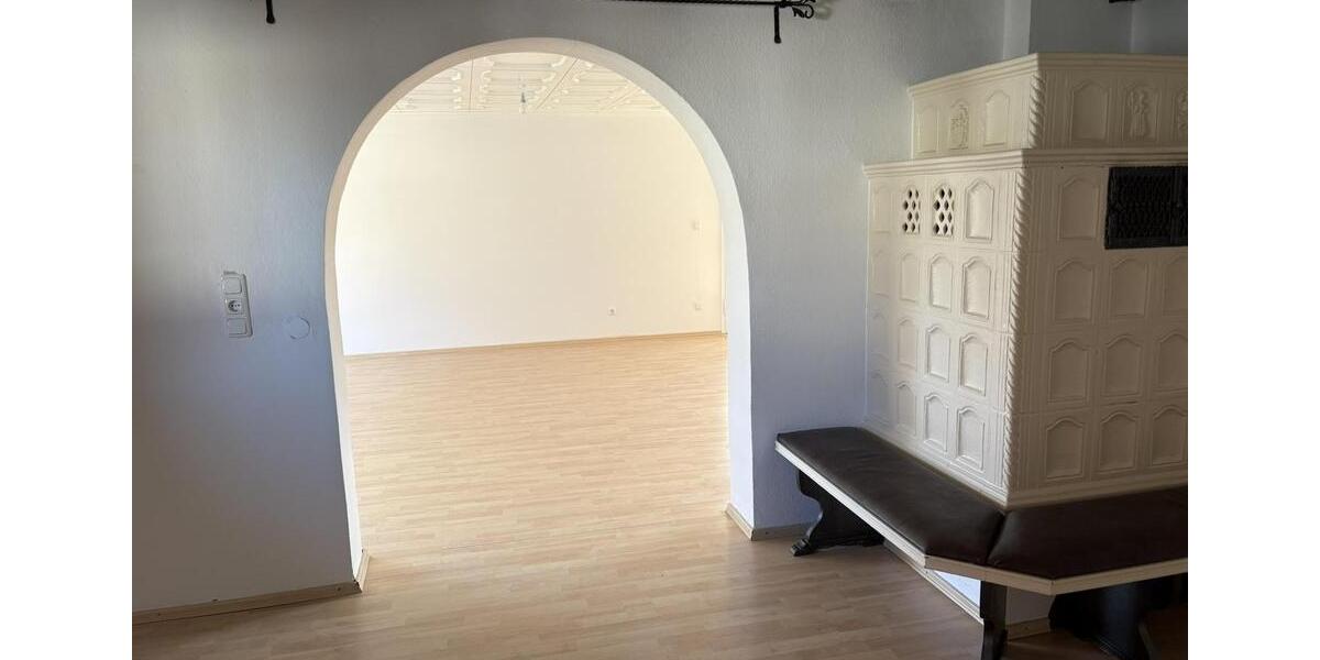 Etagenwohnung Karlsfeld - 3.5 Zimmer, 139 m&sup2;, 2.150&euro; | Angebot:25789139