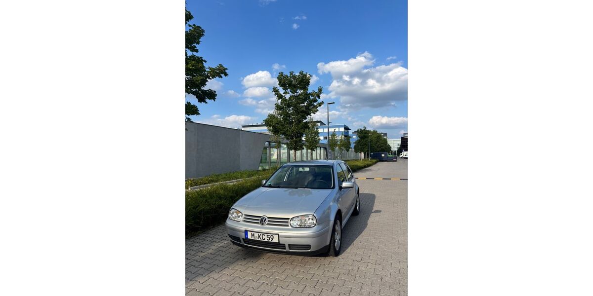 VW Golf 44.000 km 9.000 &euro; Taufkirchen 82024