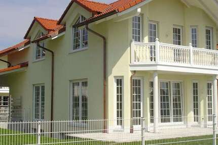 Haus Eichenried Eichenried - 6.5 Zimmer, 241 m&sup2;, 3.190&euro; | Angebot:26982171