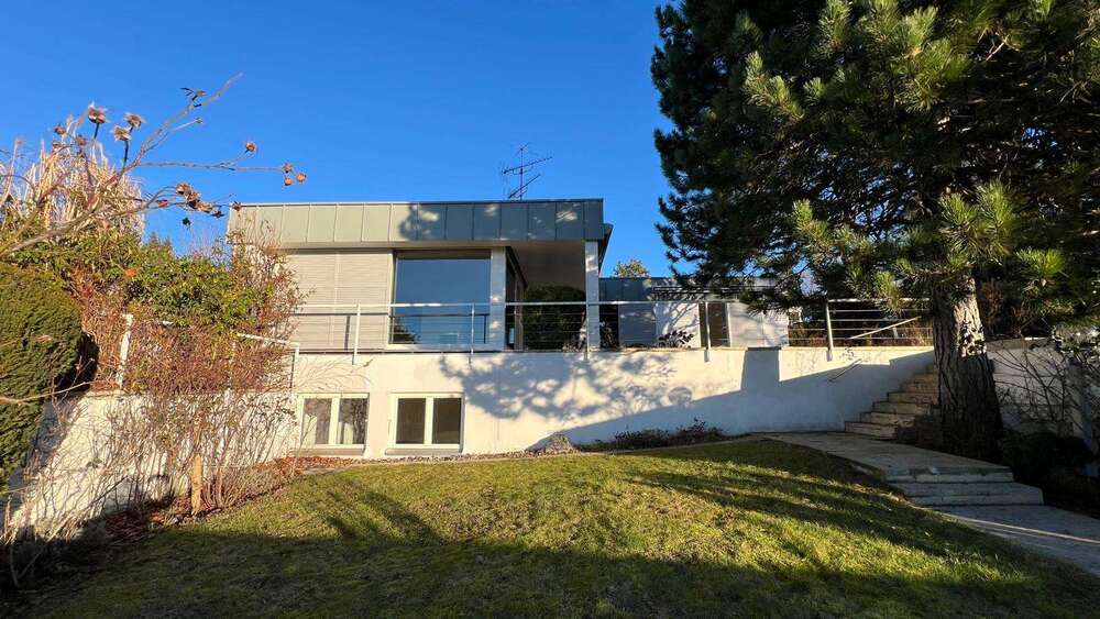 Haus zum Mieten in Berg Kempfenhausen 4.500 € 210 m² 7 zimmer