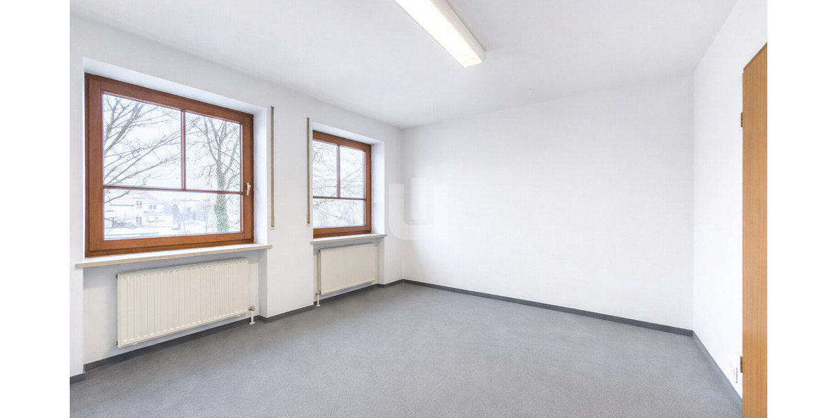 WINDISCH - Attraktive Wohnung mit 4 Zimmern im Herzen von Puchheim - aktuell als Büro genutzt - Etagenwohnung Puchheim | Angebot:25974146