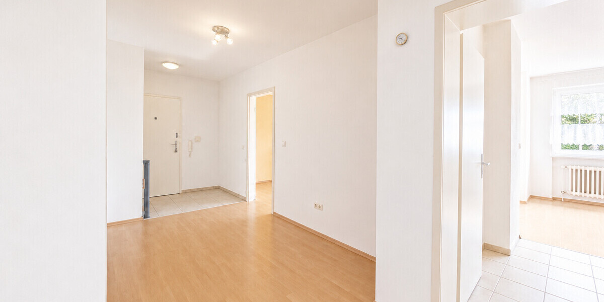 ***Clever investieren: WG-geeignete 3-Zimmer-Wohnung im Erbbaurecht*** - Erdgeschoßwohnung Karlsfeld | Angebot:26801257