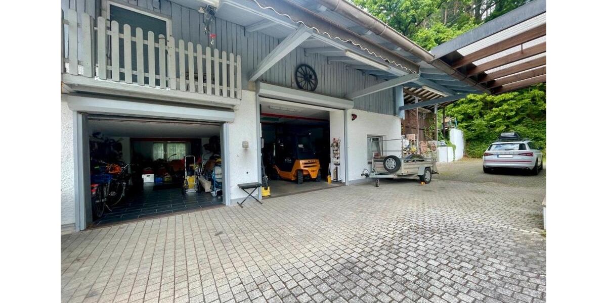 *PROVISIONSFREI*Repräsentatives Anwesen- EFH+Nebengebäude+ Pool 10 zimmer