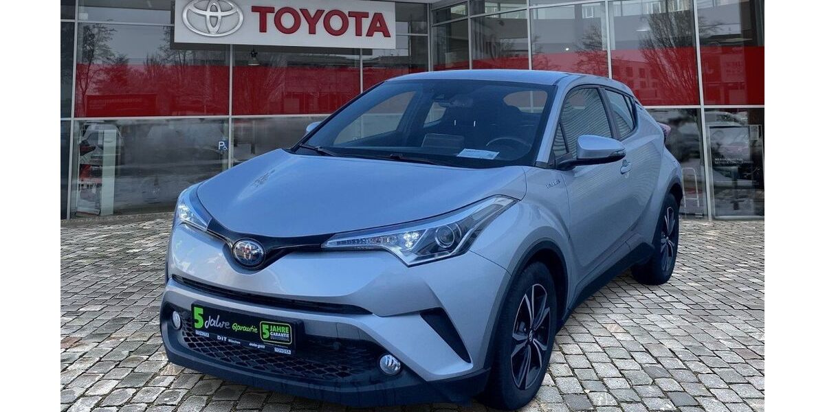 Toyota C-HR 39.373 km 18.490 &euro; München 80687