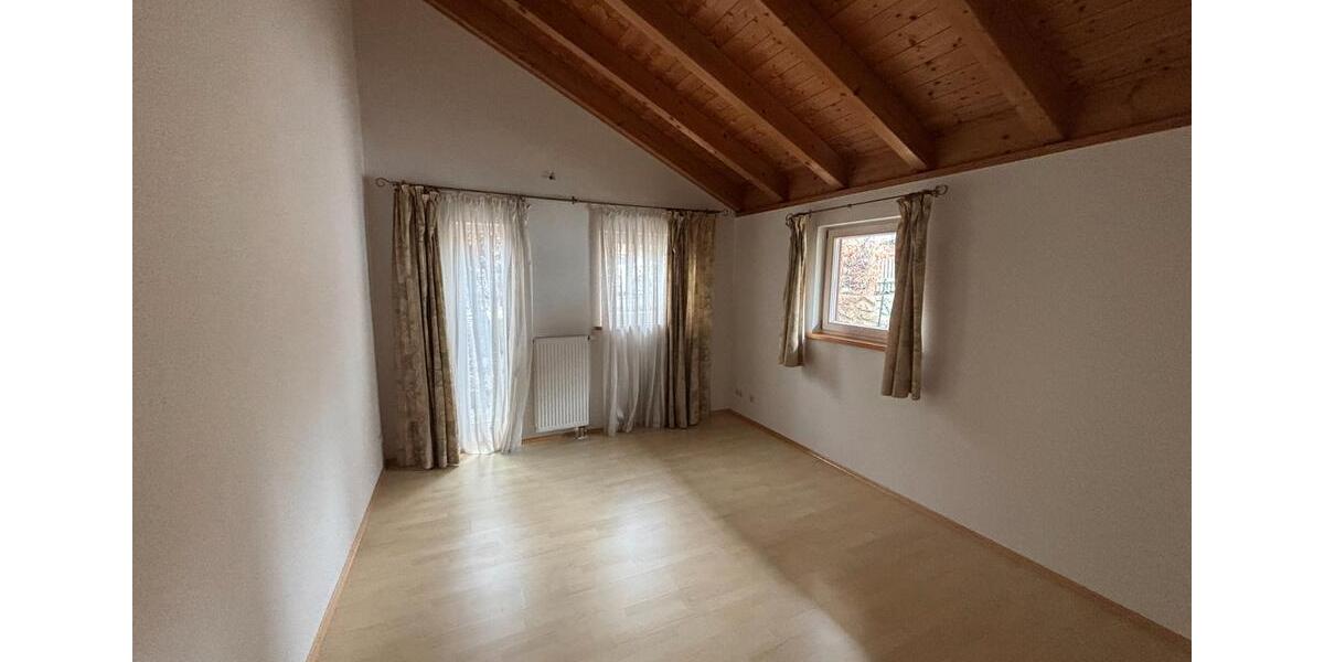 Einfamilienhaus Ebersberg - 5 Zimmer, 140 m&sup2;, 2.600&euro; | Angebot:26072123