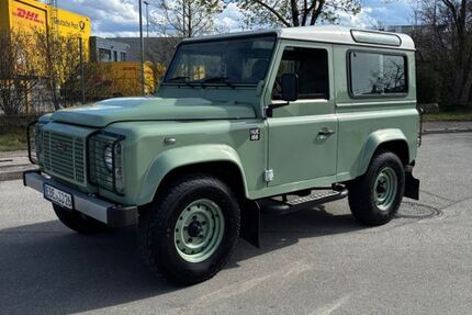 Land Rover Defender 146.000 km 72.000 &euro; Forstinning 85661