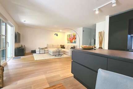 Wohnung zum Kaufen in München 1.695.000 € 198 m² 5 zimmer