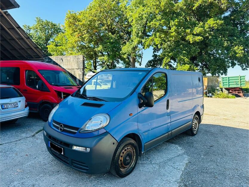 Opel Vivaro 281.000 km 2.799 € Neufahrn 85375