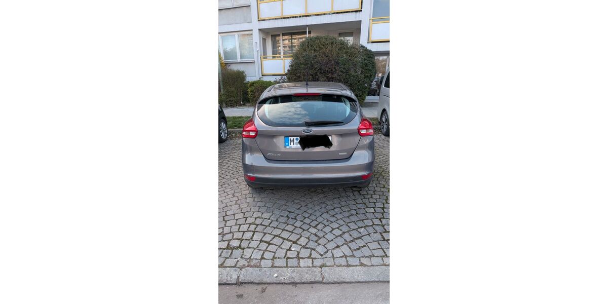 Ford Focus 132.000 km 5.500 &euro; München 80809