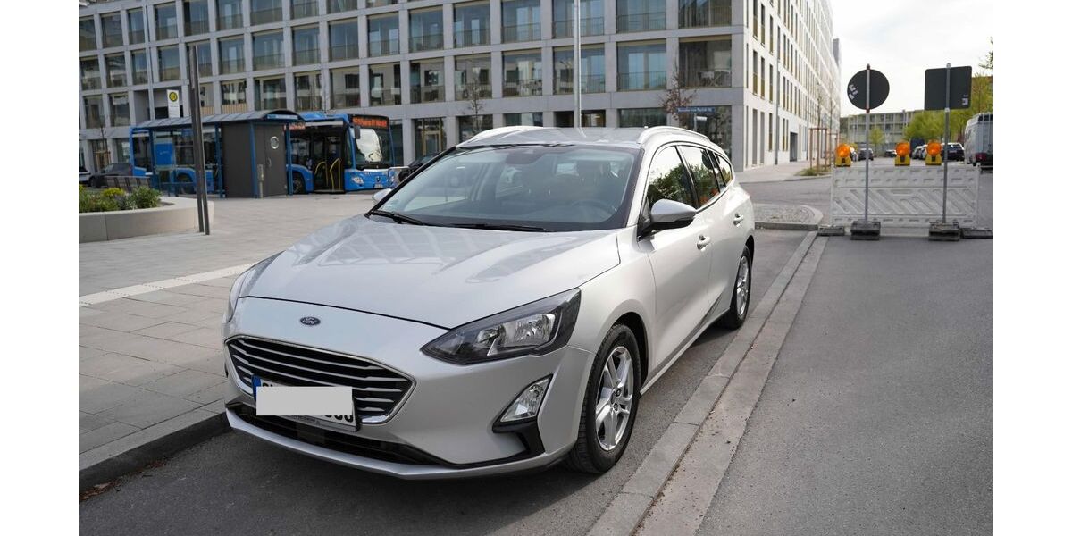 Ford Focus 182.907 km 7.900 &euro; München 81245