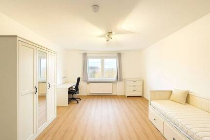 WG: Liebevoll eingerichtetes, ruhiges WG-Zimmer in Milbertshofen 2 zimmer