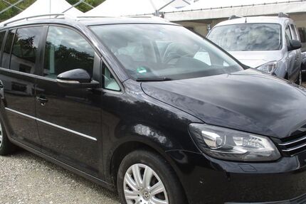 VW Touran 209.000 km 6.990 &euro; Neuried bei München 82061