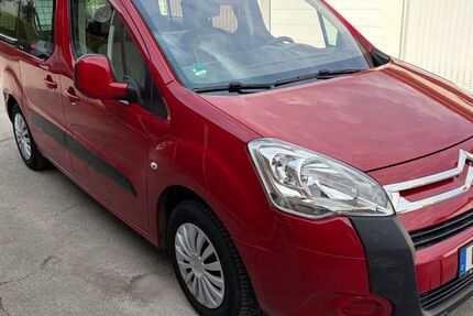 Citroen Berlingo 130.997 km 2.990 &euro; München 81929