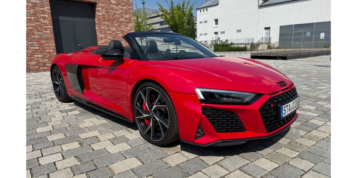 Audi R8 27.300 km 137.800 &euro; Unterföhring 85774