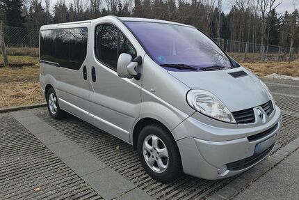 Renault Trafic 202.100 km 13.500 &euro; München 81477