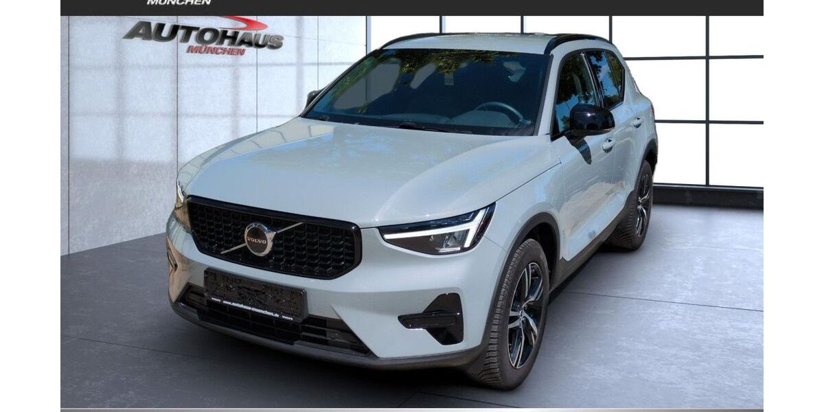 Volvo XC40 22.300 km 32.990 &euro; München 81825