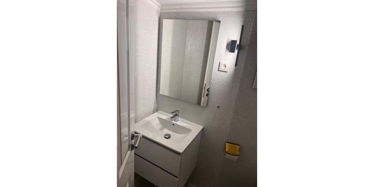 Etagenwohnung München Schwanthalerhöhe - 3 Zimmer, 110 m&sup2;, 1.990&euro; | Angebot:26343935