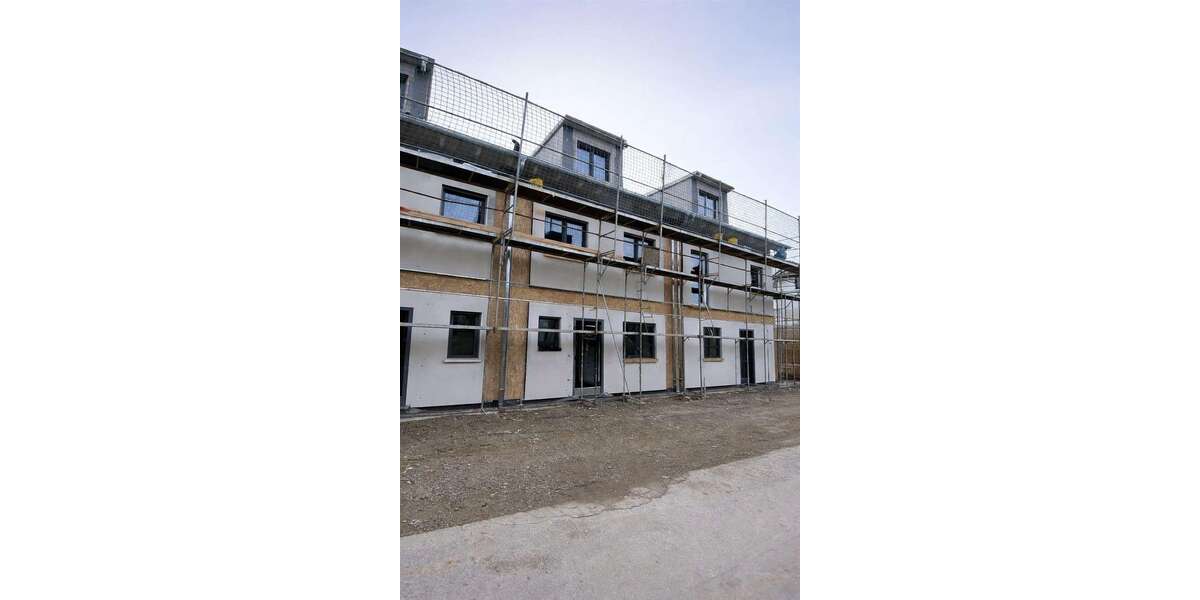 Haus zum Mieten in Kirchseeon 2.900 € 199 m² 6 zimmer