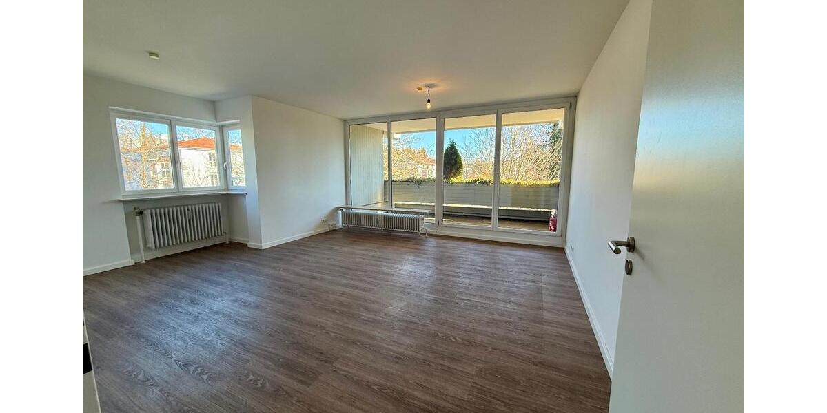 Etagenwohnung Ottobrunn - 2 Zimmer, 127 m&sup2;, 2.549&euro; | Angebot:24126164