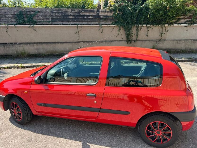 Clio