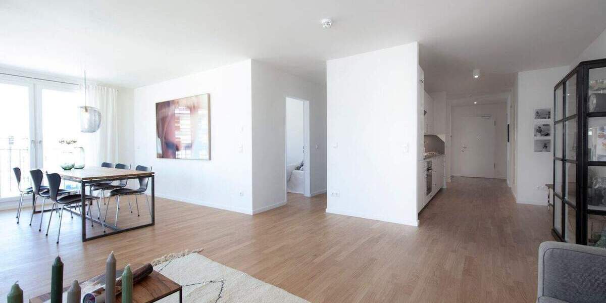 Etagenwohnung München Thalk.Obersendl.-Forsten-Fürstenr.-Solln - 4 Zimmer, 108 m&sup2;, 2.475&euro; | Angebot:25210499