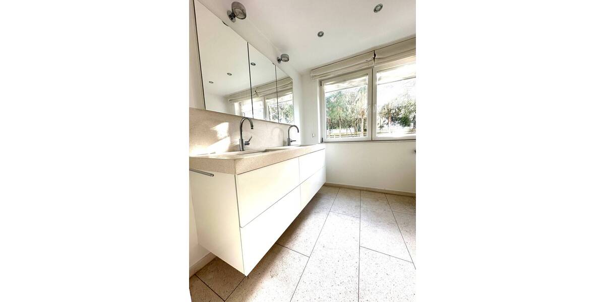 Reihenendhaus Grünwald - 6 Zimmer, 190 m&sup2;, 1.590.000&euro; | Angebot:23971306