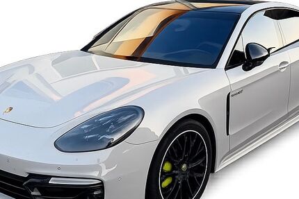 Porsche Panamera 32.000 km 134.900 &euro; München 81827