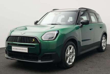 Mini Countryman SE All4 10.961 km 39.395 &euro; München 80788