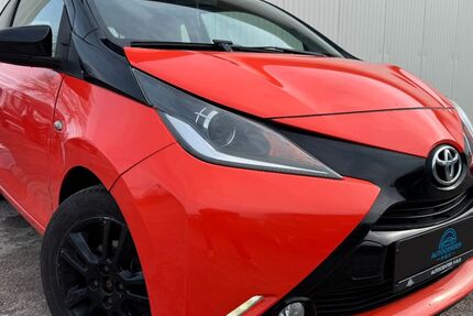 Toyota Aygo (X) 142.949 km 5.499 &euro; Oberding 85445